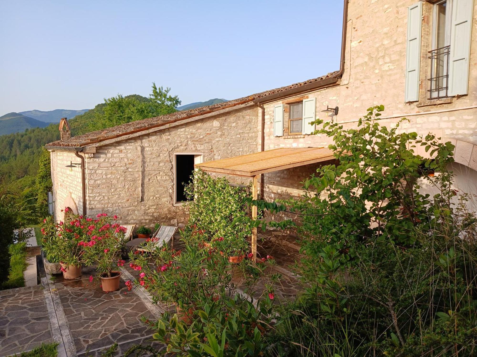 Agriturismo del Frontino-Lo Studio Acqualagna Exterior foto